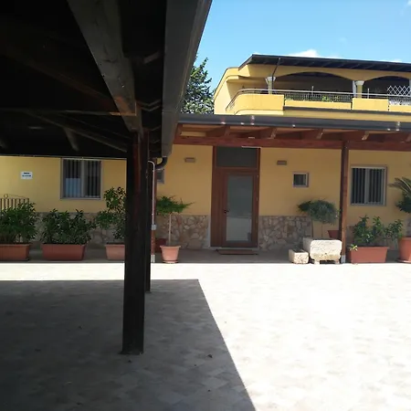 Le Capannette Bed & Breakfast *